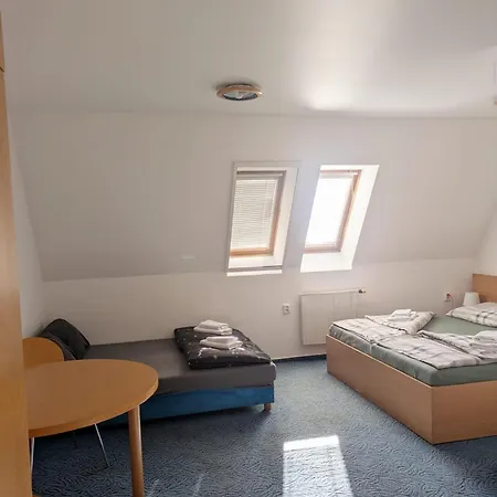 Vinarsky Dvur Casa de hóspedes 3*