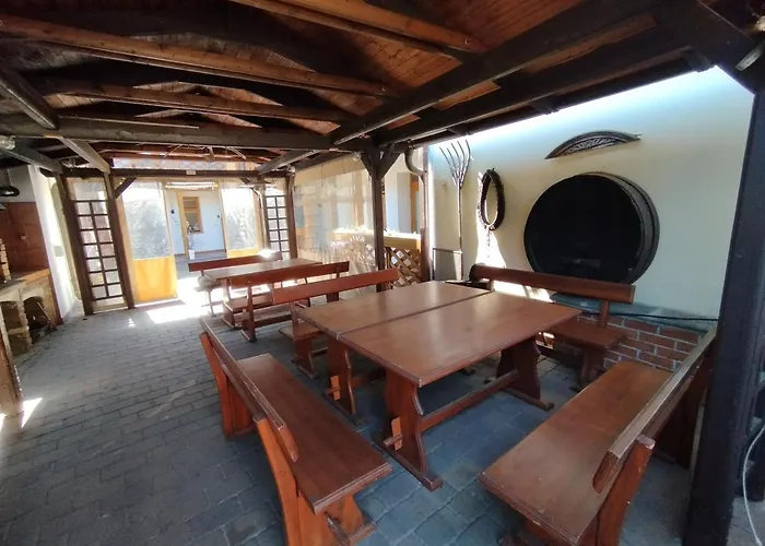 Vinarsky Dvur 3*